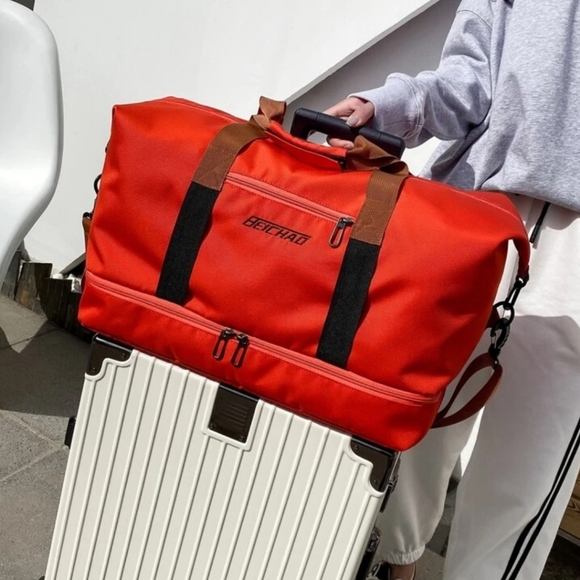 NEW Orange Duffle Bag - Picture 6 of 7